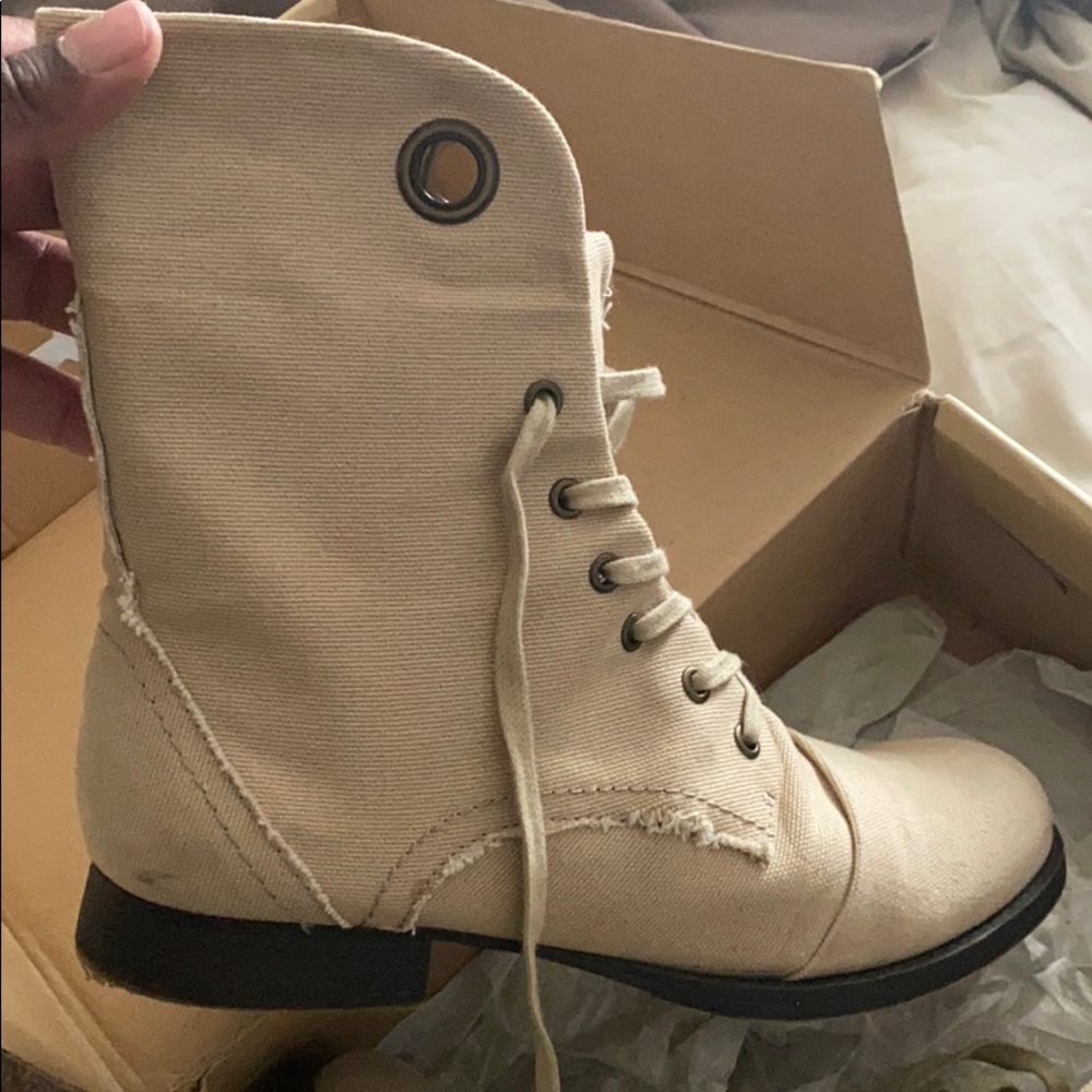 Size 10 cream boots.